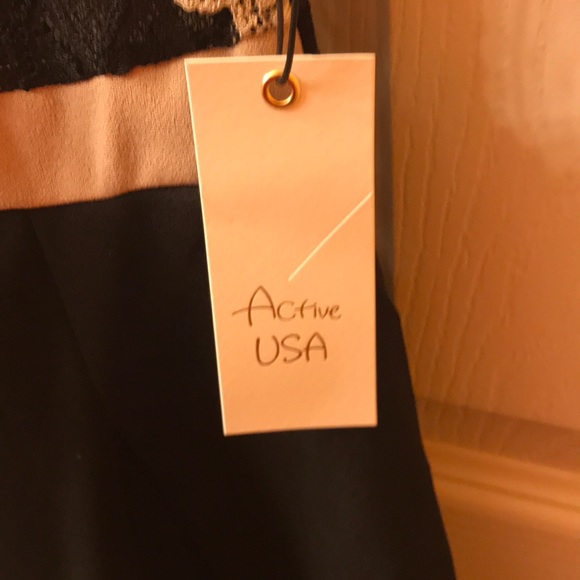 Medium Sexy lace romper - Picture 5 of 5